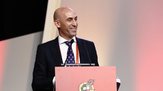 Rubiales durante la Asamblea de la RFEF