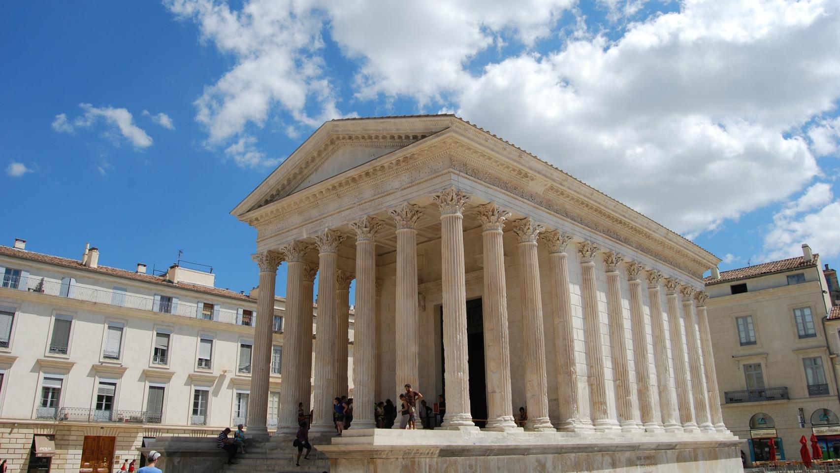 Nimes.