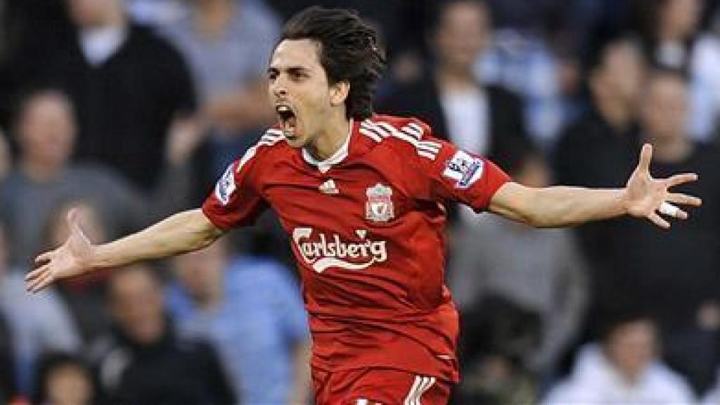 Yossi Benayoun, con el Liverpool