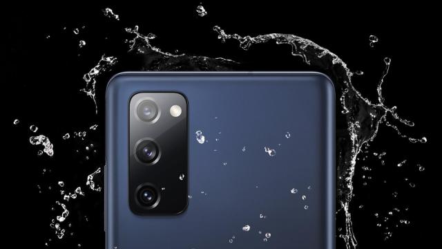 Galaxy S20 FE trasera