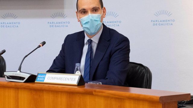 El director xeral de Maiores e Persoas con Discapacidade, Fernando González.