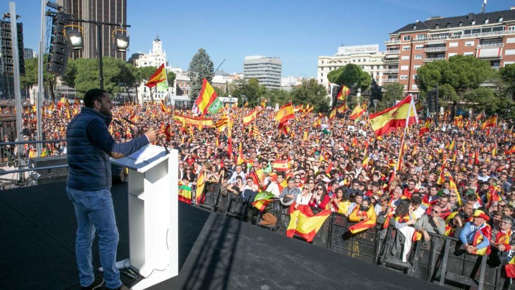 Ignacio Garriga en un mitin de VOX