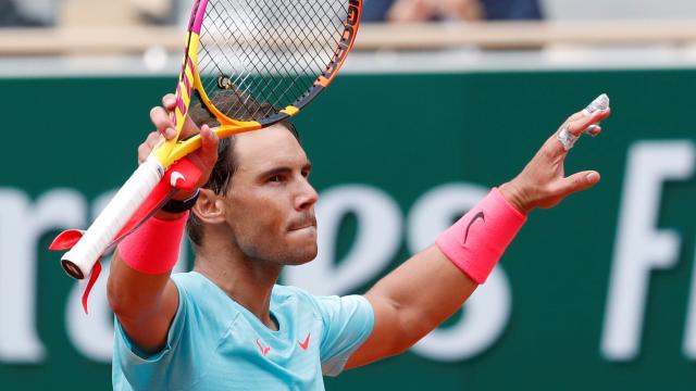 Nadal, celebrando su pase a la tercera ronda de Roland Garros.