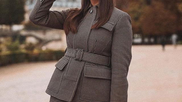 Dulceida y el 'tweed': este es el estampando que se está convirtiendo en tendencia esta temporada.