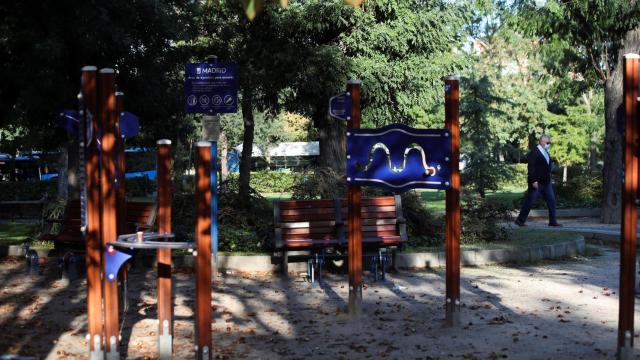 Parque infantil en Madrid.