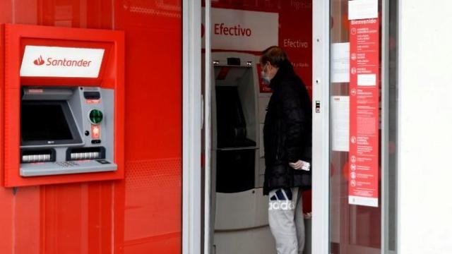 Qué requisitos debes cumplir para evitar las comisiones de las nuevas cuentas bancarias