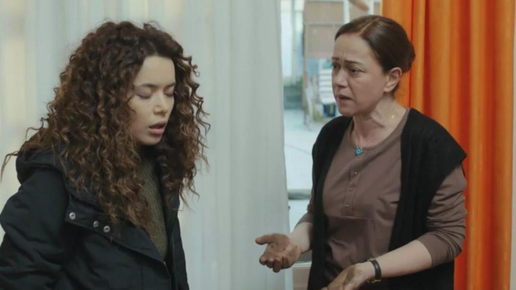 Sirin y Hadise en 'Mujer' (Atresmedia)