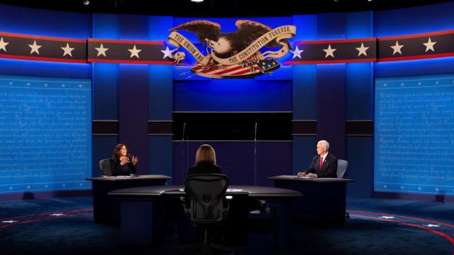 MikePence y Kamala Harris debaten en la Universidad de Utah, en Salt Lake City.