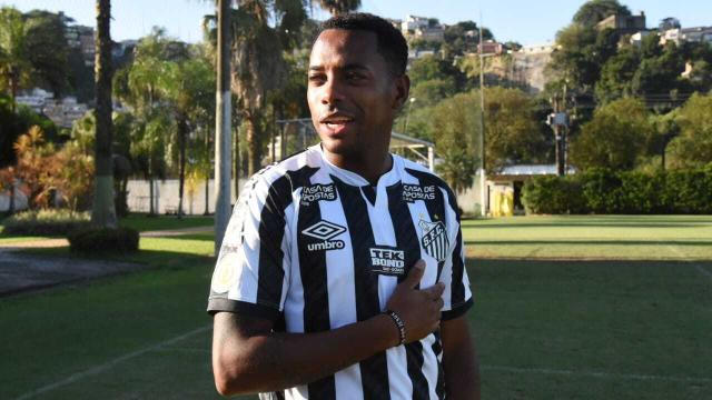 Robinho, con la camiseta del Santos FC