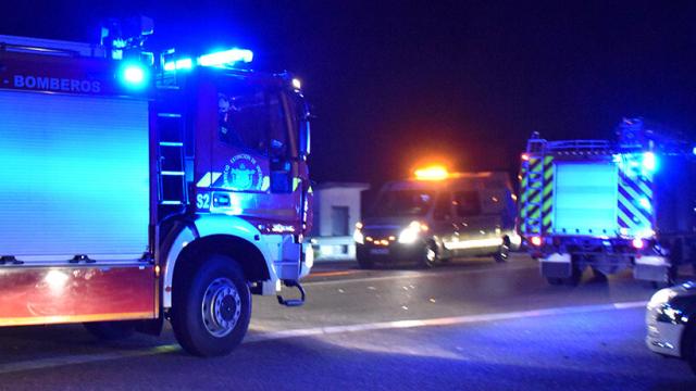 Bomberos noche zamora