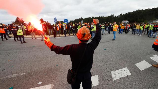 Actos de protesta de los trabajadores de Alcoa en San Cibrao.