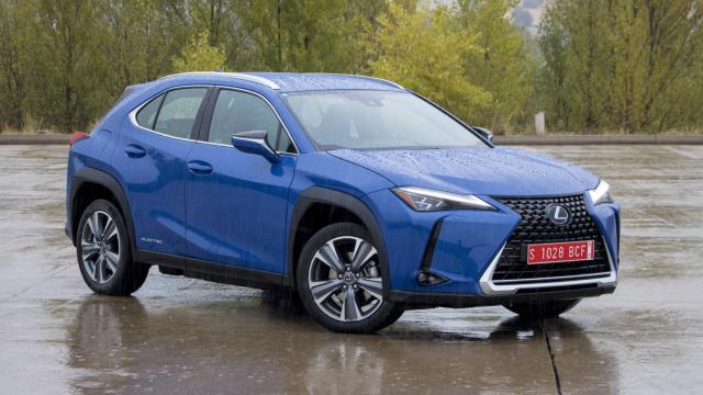 Nuevo Lexus UX 300e, la versión 100% eléctrica de este SUV de tamaño medio.