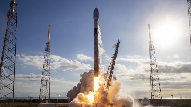 Lanzamiento satélites de Starlink