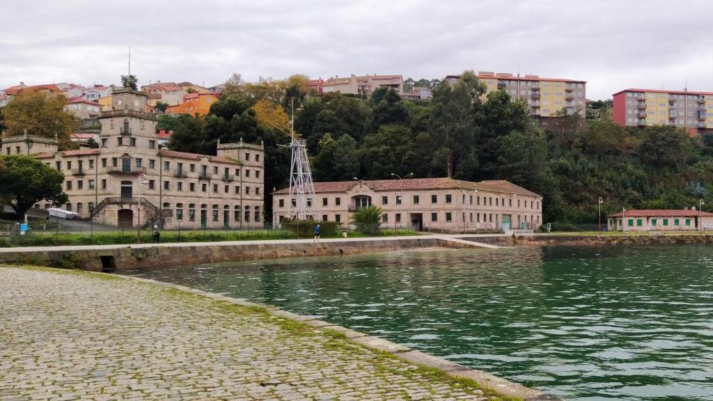 Entorno de la ETEA, en el barrio vigués de Teis.