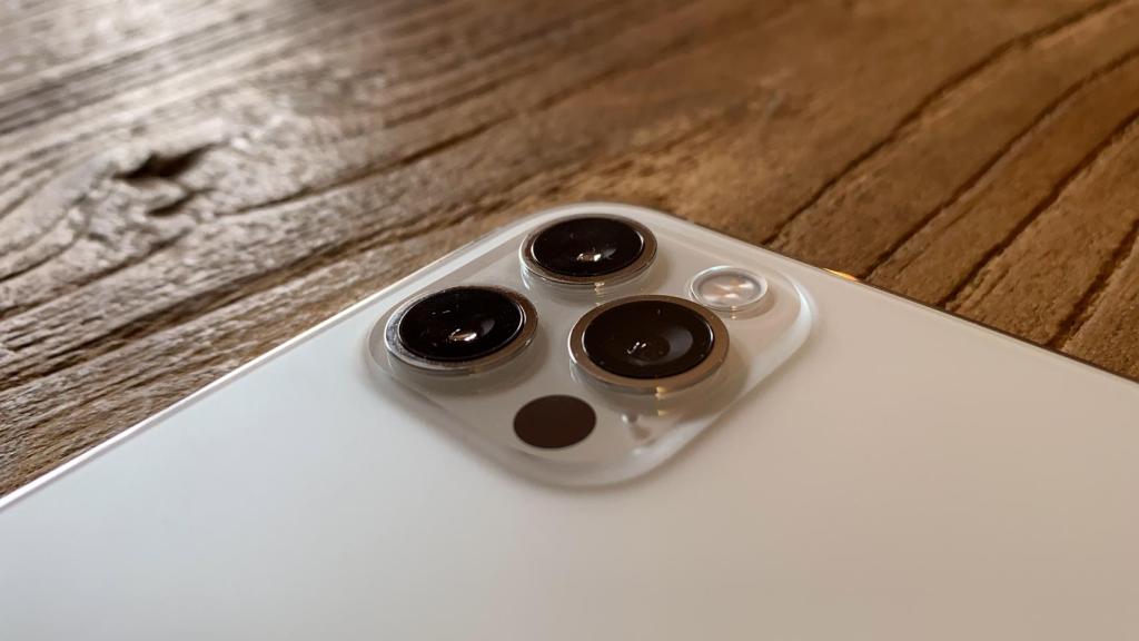 Cámaras del iPhone 12 Pro.