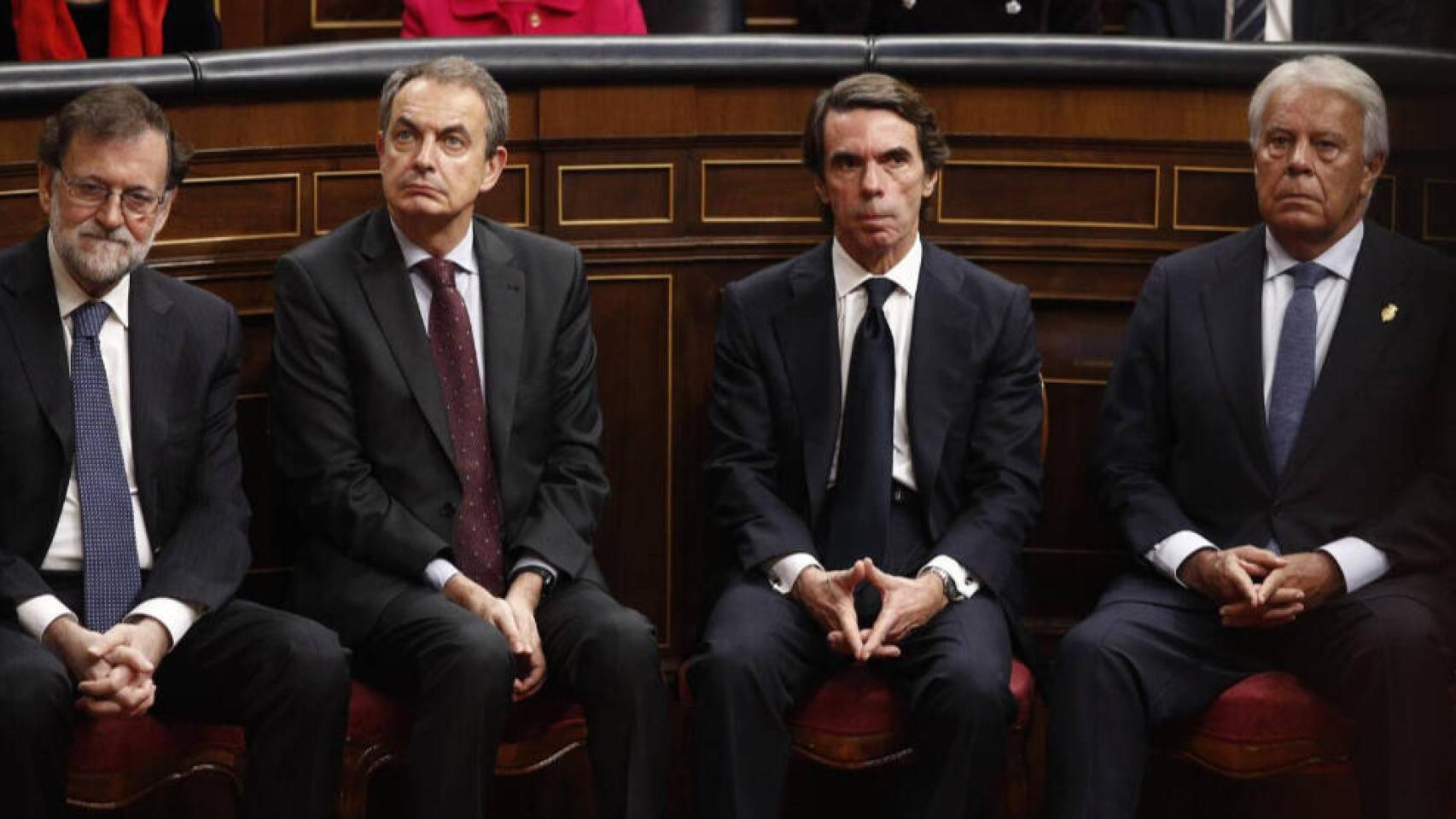 Los ex presidentes del Gobierno Mariano Rajoy, José Luis Rodríguez Zapatero, José María Aznar y Felipe González en el acto conmemorativo del 40º aniversario de la Constitución de 1978. Foto: Eduardo Parra - Europa Press - Archivo