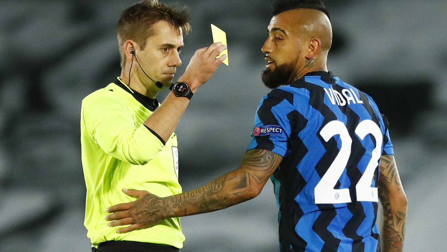 Arturo Vidal durante el Real Madrid - Inter de Milán