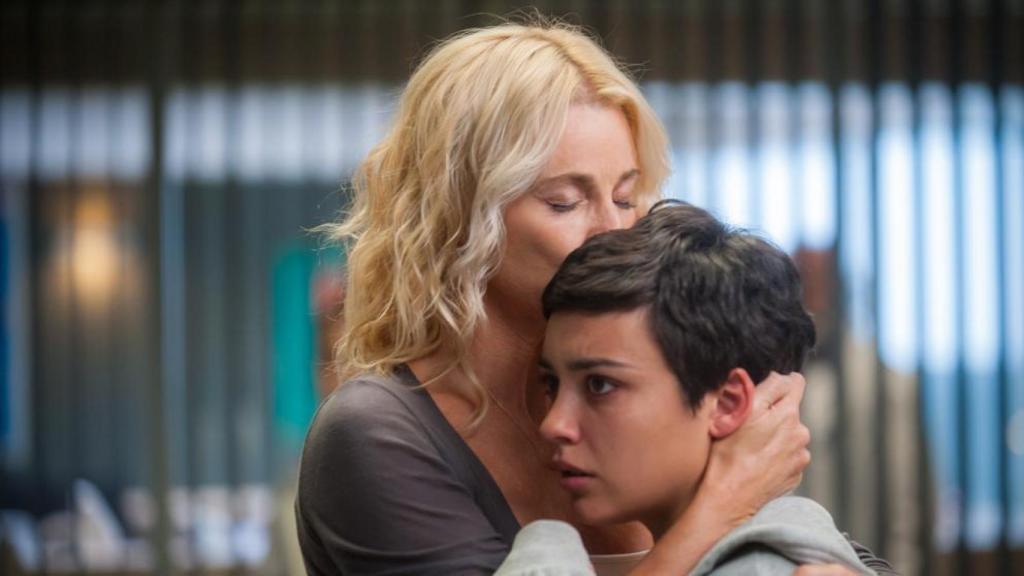 Madres, serie de Amazon.