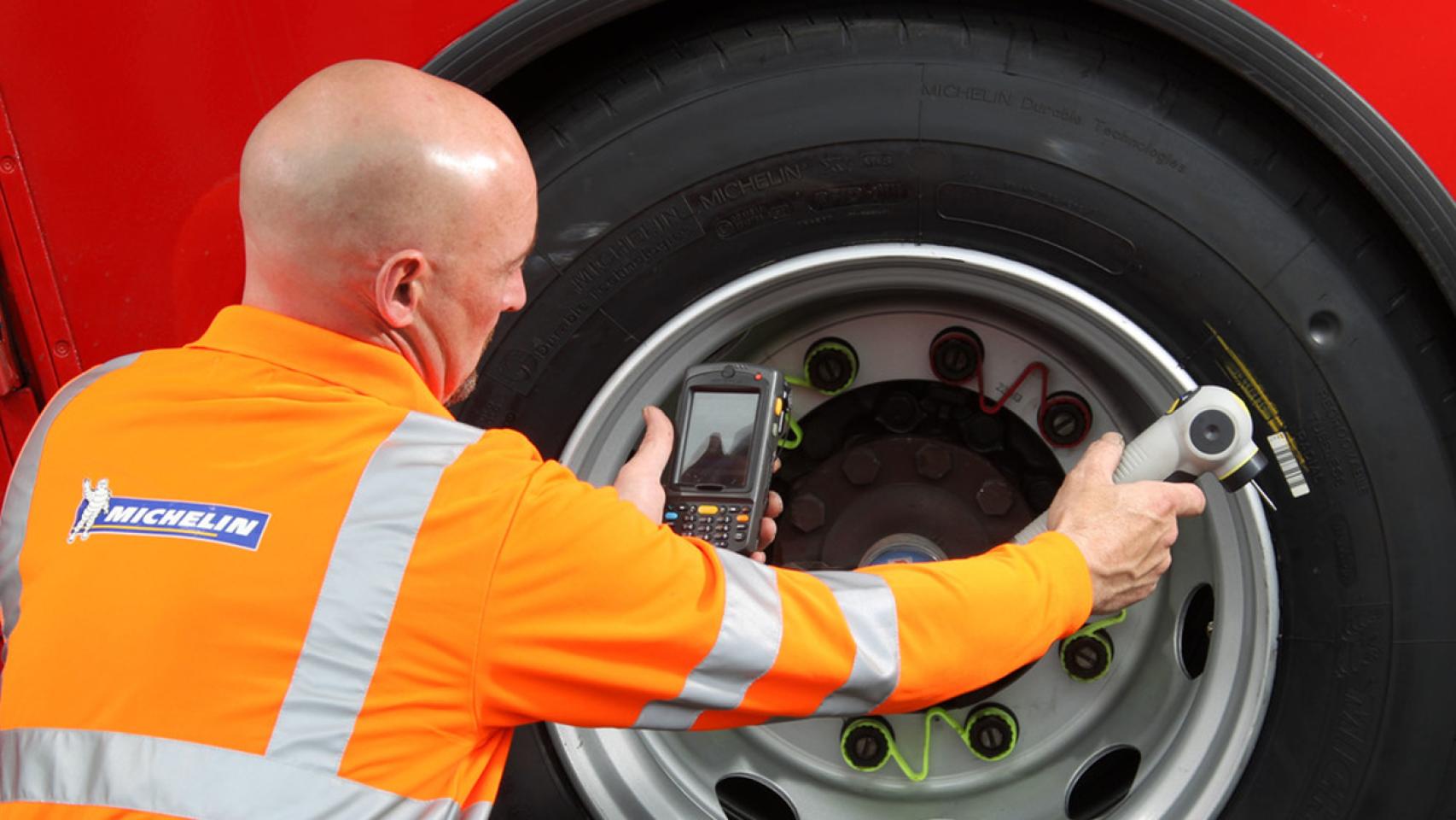 Brazos articulados de origen español para mejorar los procesos de Michelin a nivel internacional