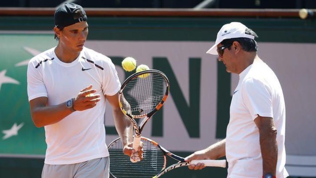 Rafa y Toni Nadal durante un entrenamiento