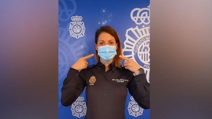 La Policía Nacional crea un canal en TikTok para llegar a los jóvenes.