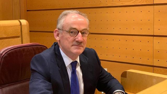 El senador Miguel Lorenzo.