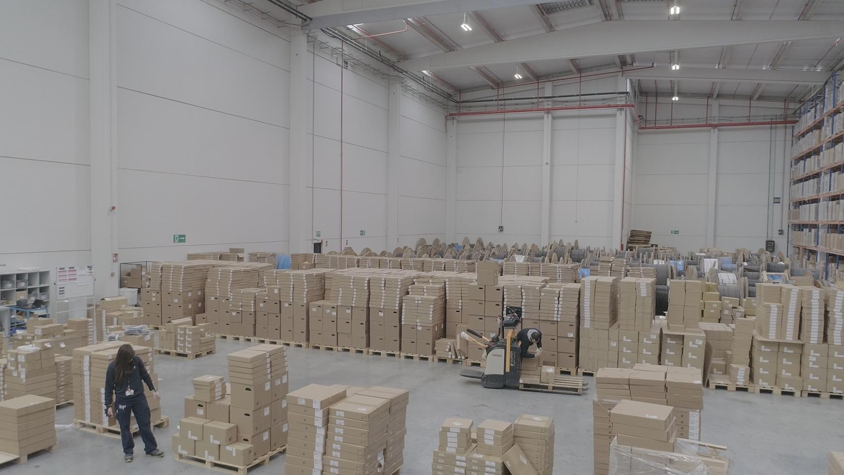 AliExpress amplía su capacidad logística con tres almacenes cerca de Madrid