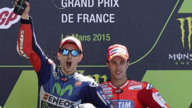 Lorenzo y Dovizioso, en 2015