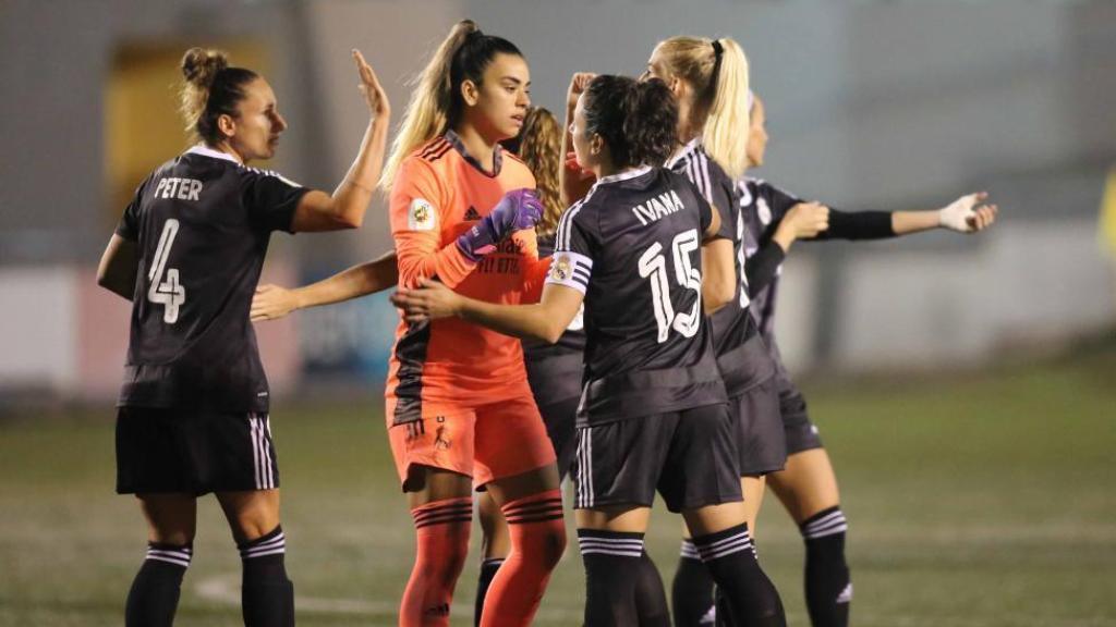 Piña del Real Madrid Femenino en la Primera Iberdrola