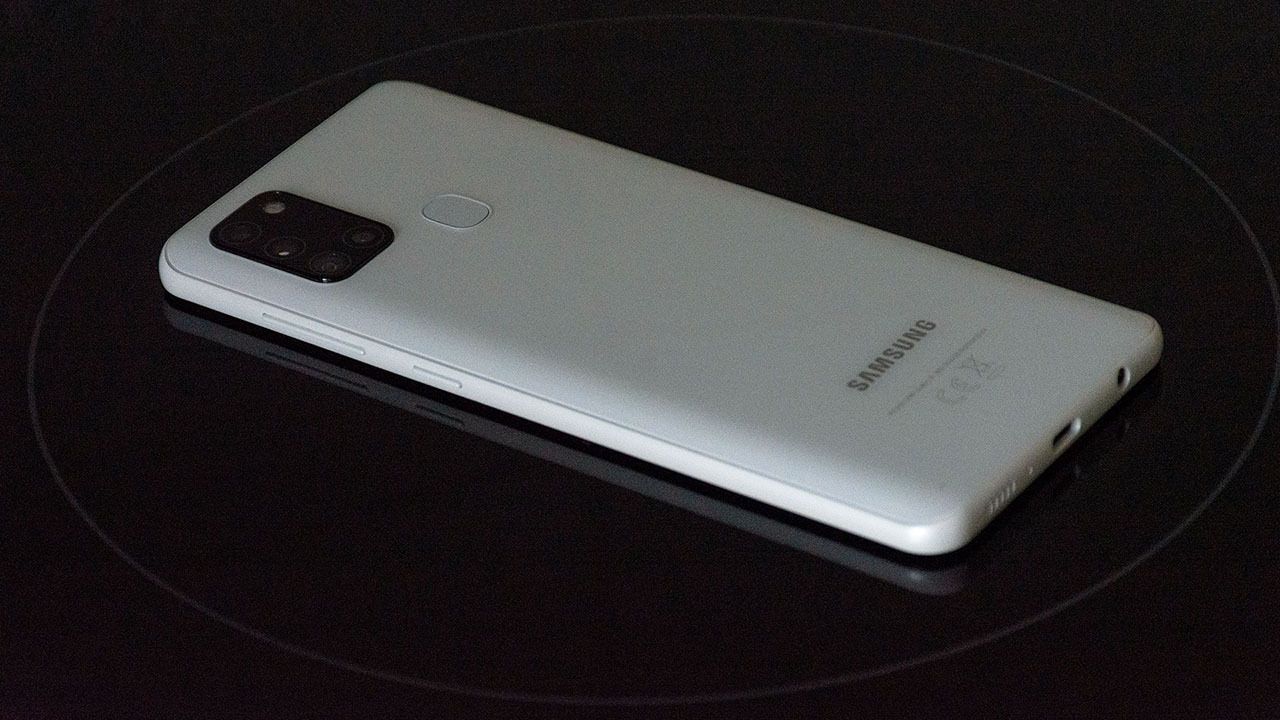 En los 10 móviles más vendidos no hay ningún Android de gama alta