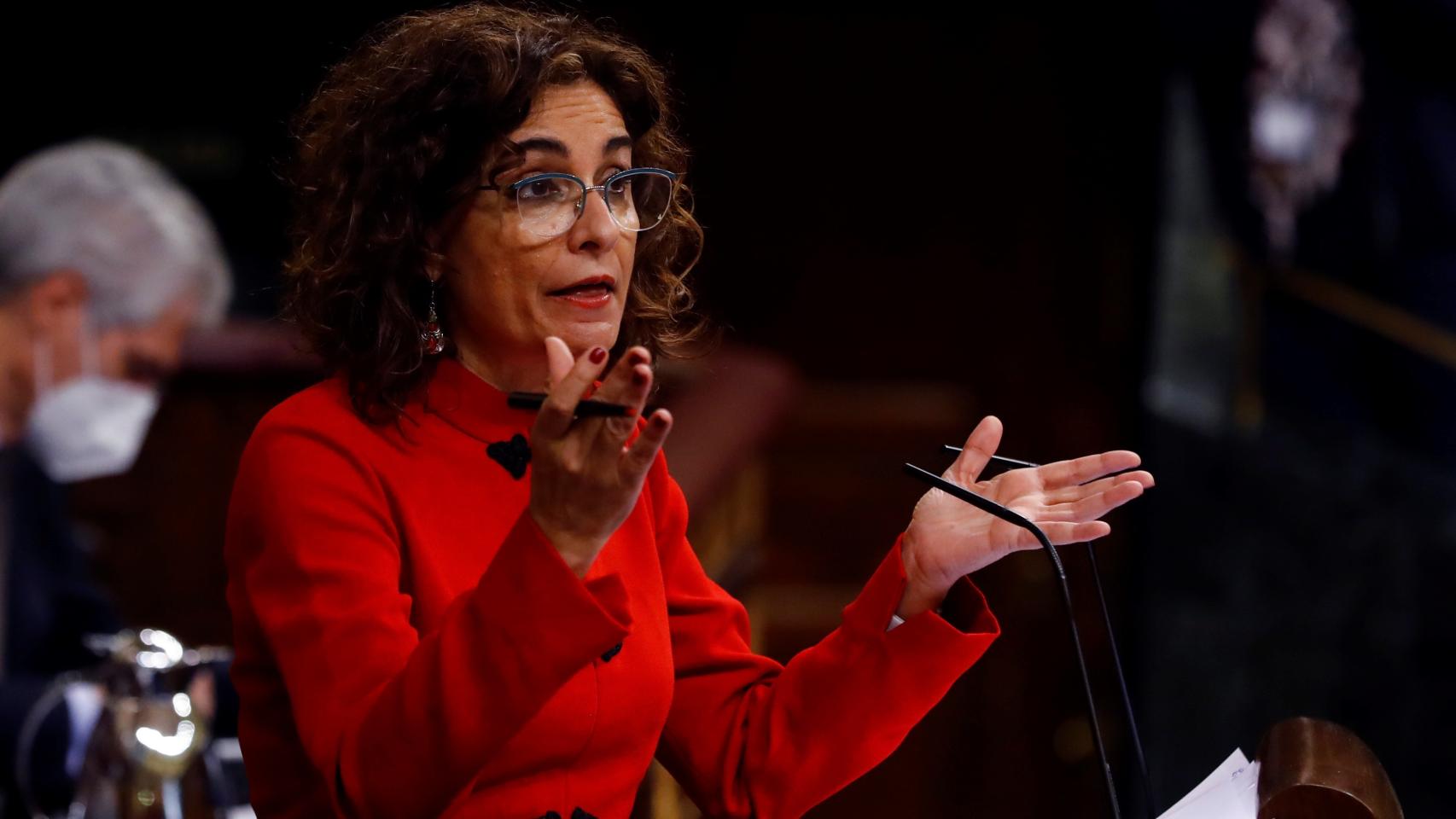 La ministra de Hacienda, María Jesús Montero, en el Congreso de los Diputados.