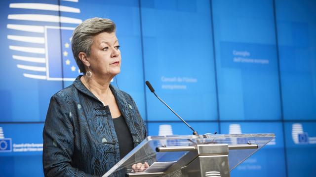 La comisaria de Interior, Ilva Johansson, durante la rueda de prensa de este viernes
