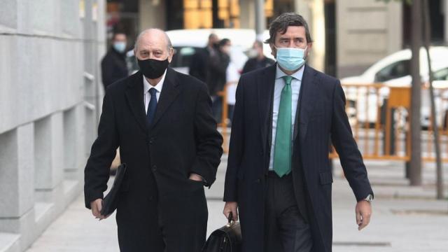 Jorge Fernández y su abogado, a su llegada a la Audiencia Nacional el pasado día 13./