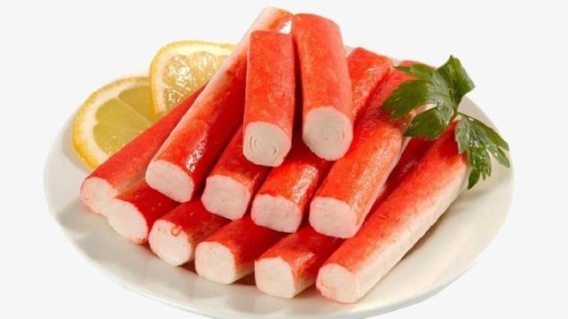 Los palitos de cangrejo, elaborados a partir de pescado reconstituido.