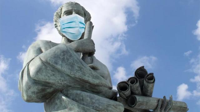 Sócrates, amordazado.