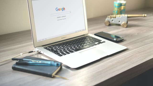 Consejos para pequeñas empresas de Dinahosting, el gigante gallego de la digitalización