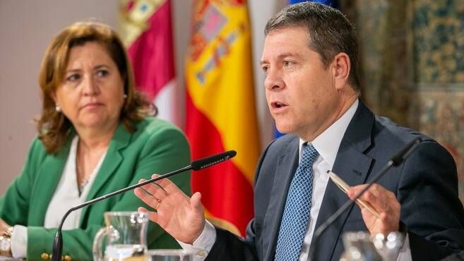 Rosa Ana Rodríguez y Emiliano García-page