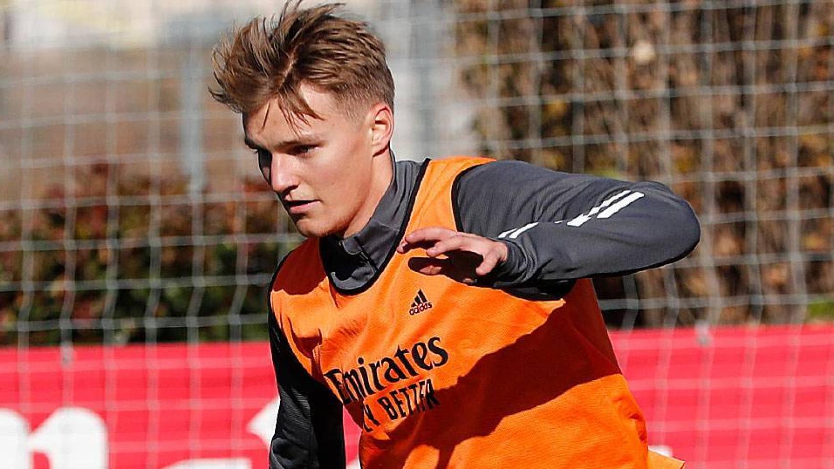 Rodrygo y Odegaard, en el entrenamiento del Real Madrid