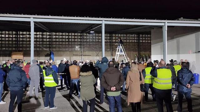 Una asamblea de trabajadores de Vitrasa.