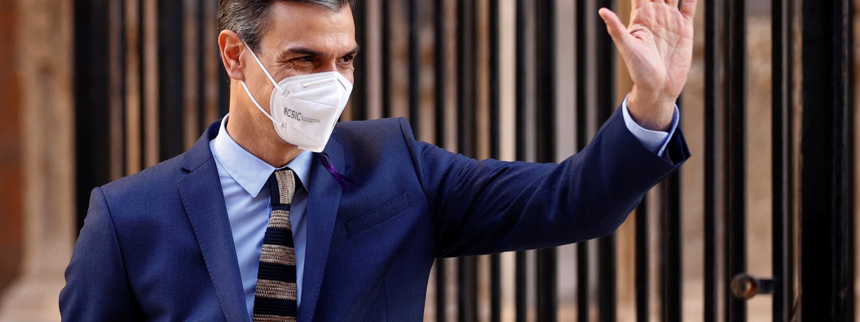 Sánchez cambiará la ley de financiación autonómica para satisfacer a ERC y subir impuestos en Madrid