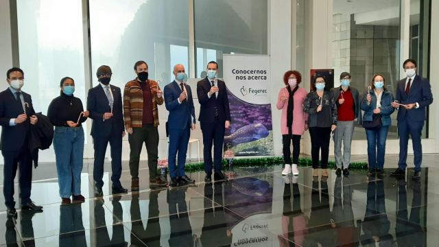 Familia venderá en A Coruña bastones de caramelo por las enfermedades raras y crónicas