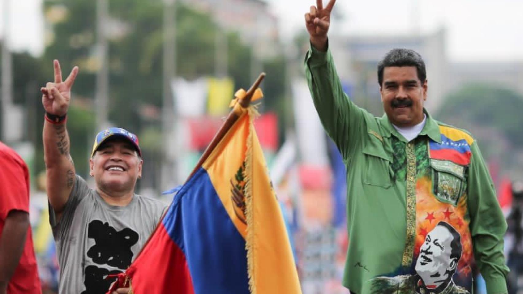 Diego Maradona y Nicolás Maduro
