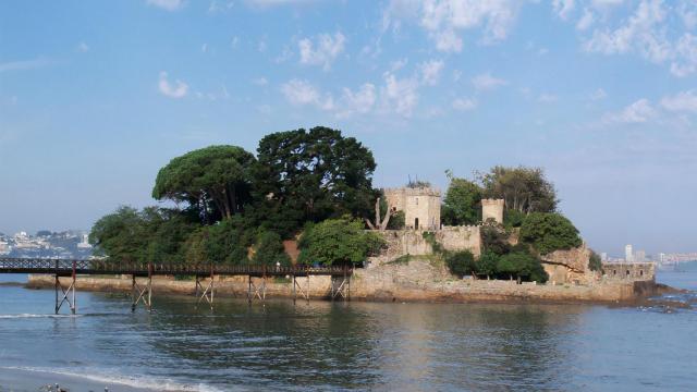 El Castillo de Santa Cruz de Oleiros.