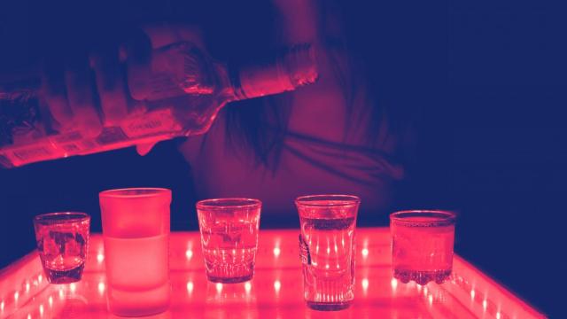 Juzgan al propietario de un club de alterne de Bergondo por tener al personal sin registrar