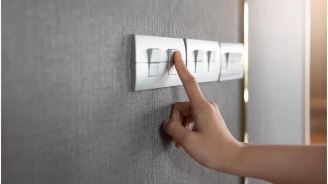 Marea Atlántica pide prohibir los desahucios y cortes de agua y luz hasta finales de 2022