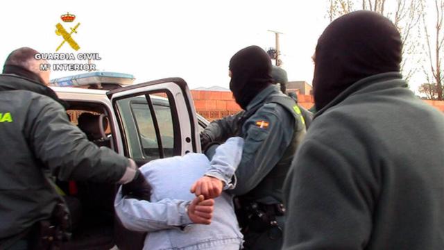 Detención.