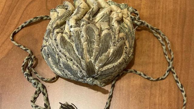 Los cuatro anillos milagrosos.