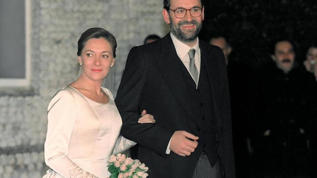 Mariano Rajoy y Elvira Fernández el día de su boda en A Toxa