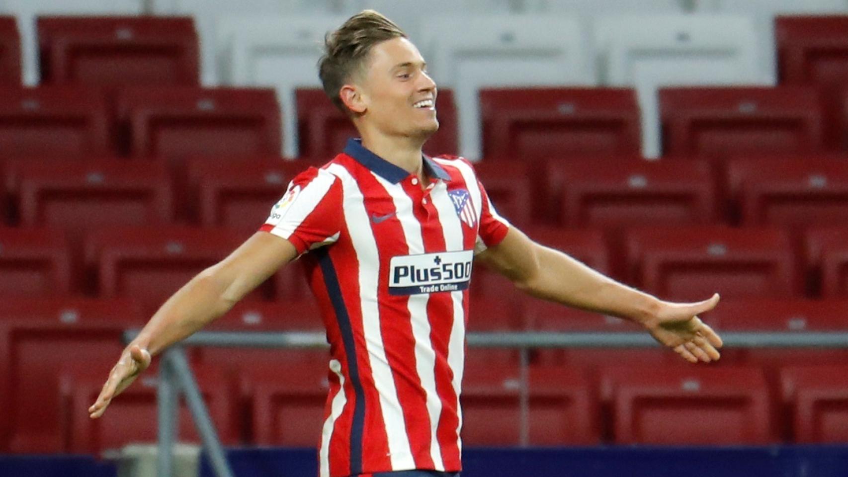 Marcos Llorente celebra un gol con el Atlético