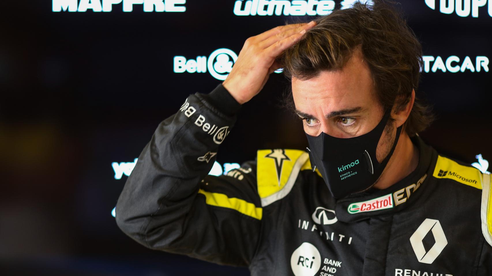 Fernando Alonso, con el mono de Renault F1